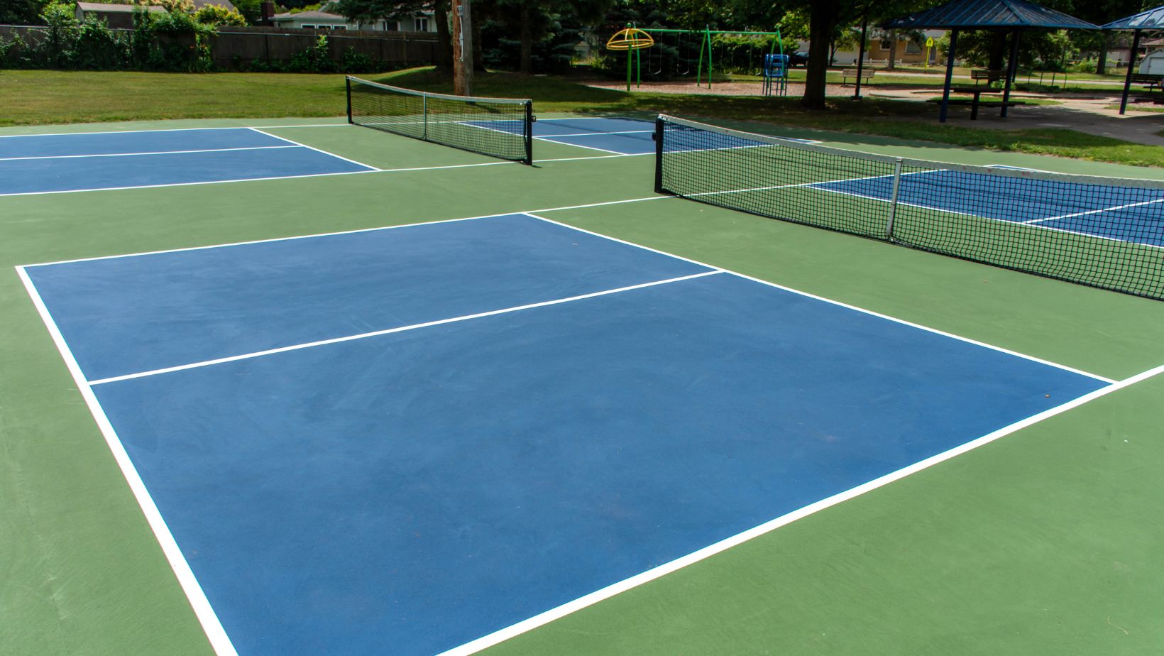 Some Features of a Premium Portable Pickleball Court